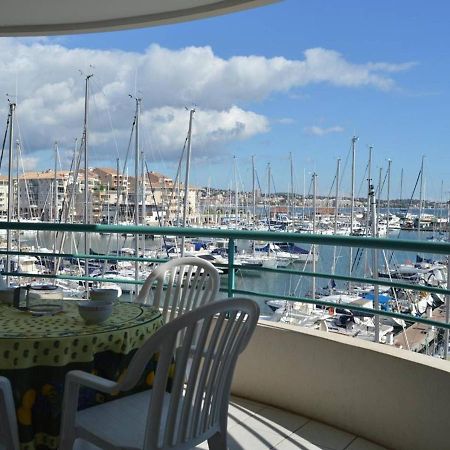 Frejus: Appt 2P, 5 Pers, Piscine, Plage A 150M, Parking, Animaux Ok - Fr-1-226A-357 Exteriér fotografie
