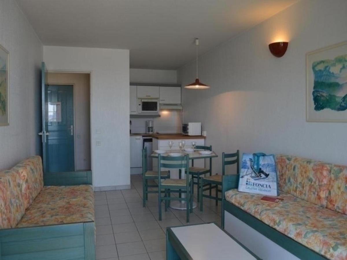 Frejus: Appt 2P, 5 Pers, Piscine, Plage A 150M, Parking, Animaux Ok - Fr-1-226A-357 Exteriér fotografie