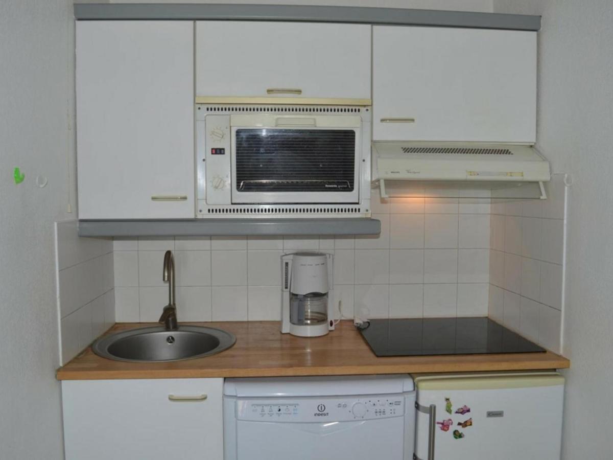 Frejus: Appt 2P, 5 Pers, Piscine, Plage A 150M, Parking, Animaux Ok - Fr-1-226A-357 Exteriér fotografie
