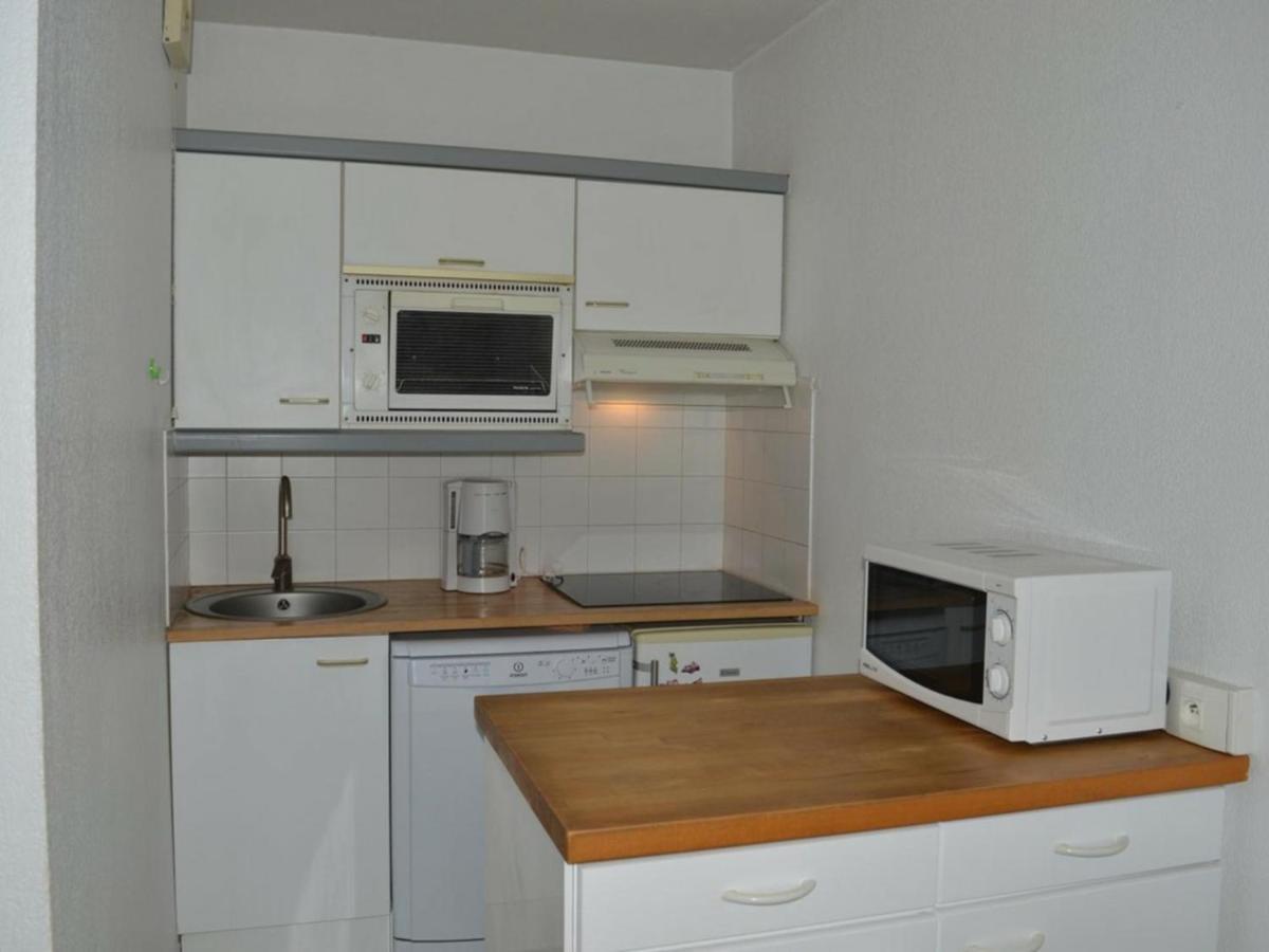 Frejus: Appt 2P, 5 Pers, Piscine, Plage A 150M, Parking, Animaux Ok - Fr-1-226A-357 Exteriér fotografie