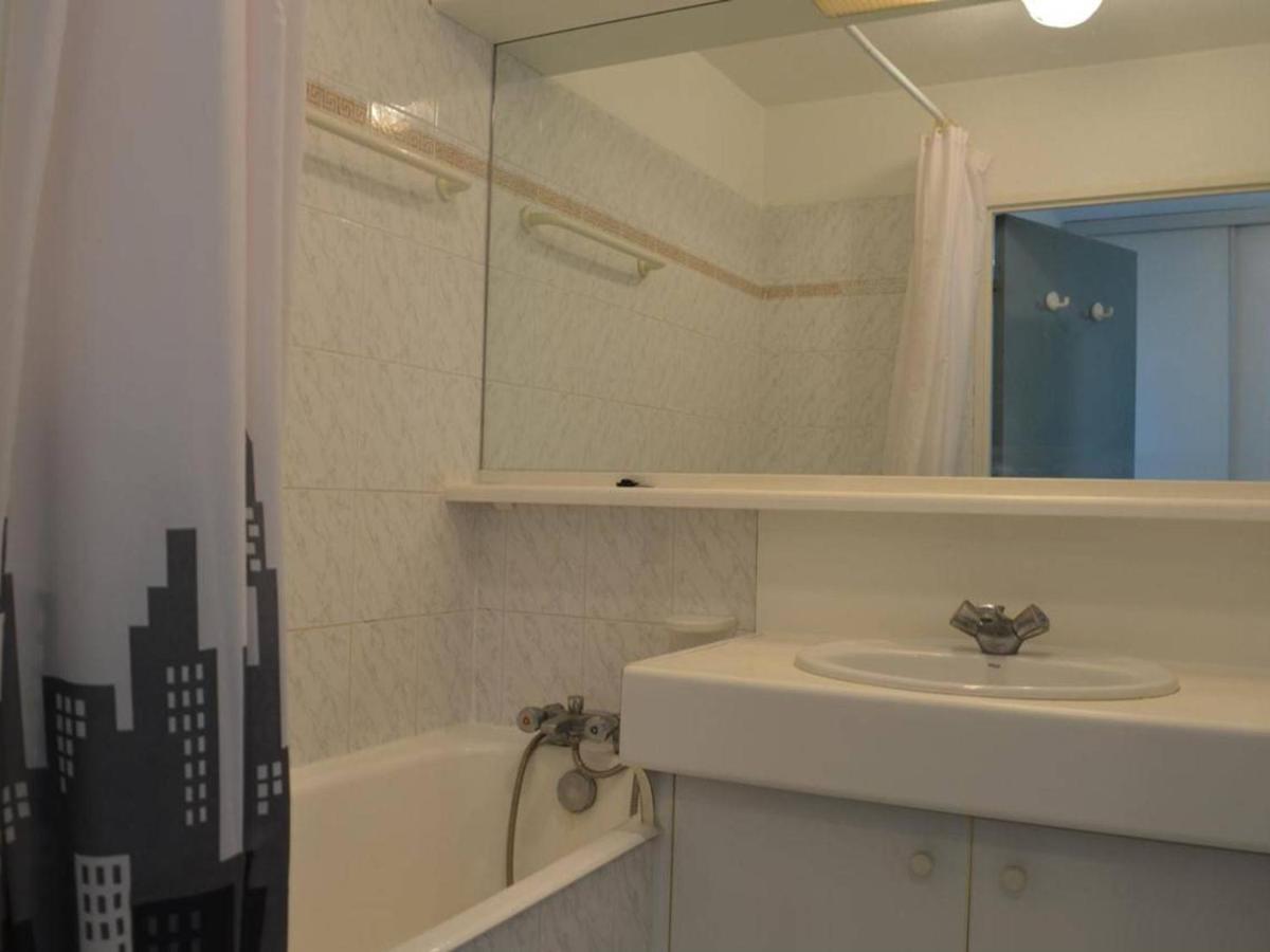 Frejus: Appt 2P, 5 Pers, Piscine, Plage A 150M, Parking, Animaux Ok - Fr-1-226A-357 Exteriér fotografie
