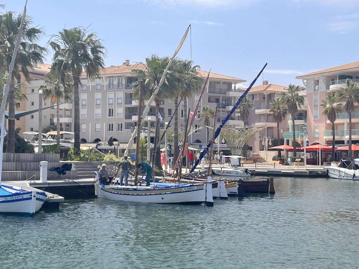 Frejus: Appt 2P, 5 Pers, Piscine, Plage A 150M, Parking, Animaux Ok - Fr-1-226A-357 Exteriér fotografie